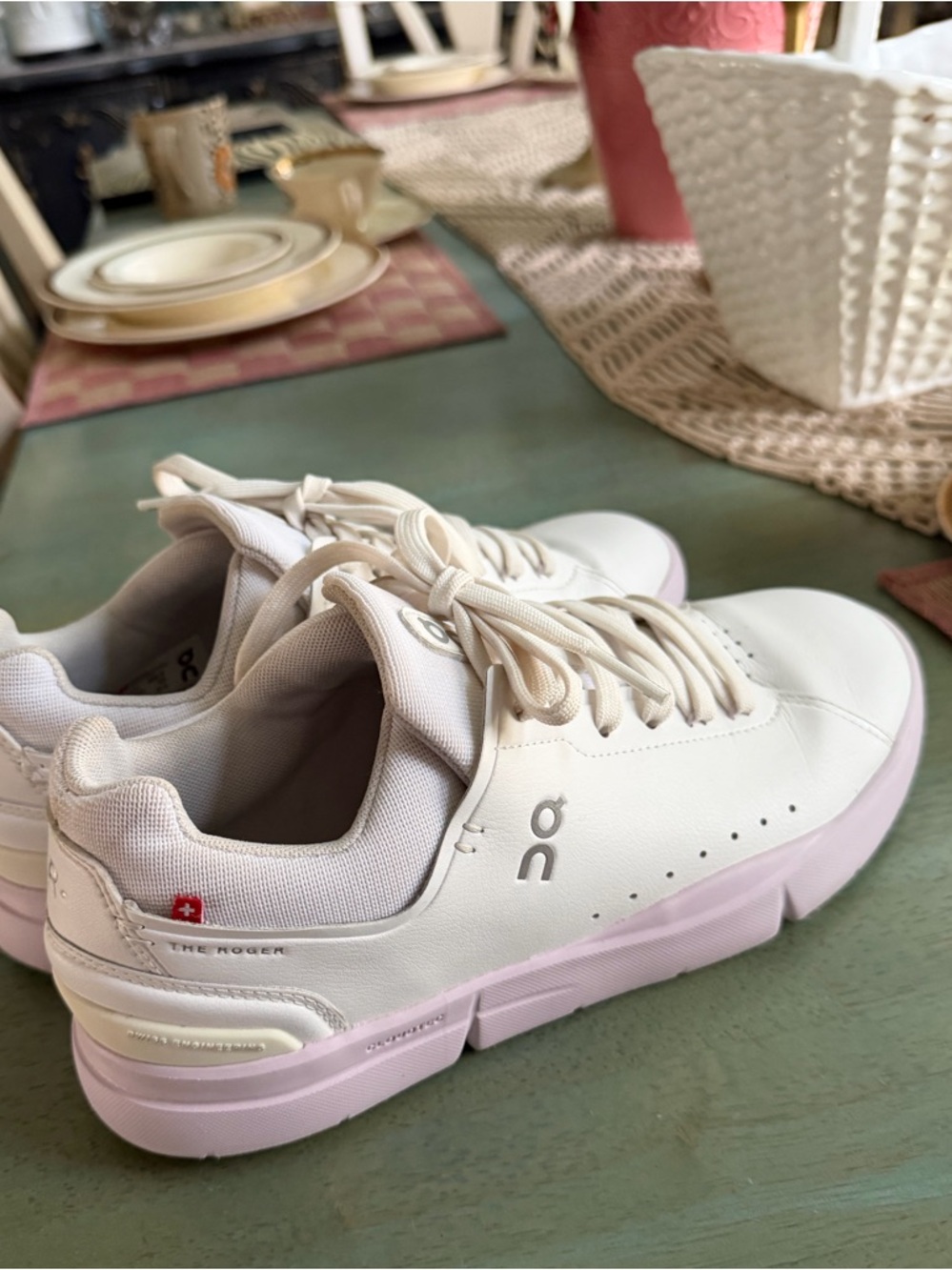 On Running Women's White Sneakers with Pale Pink/lilac Sole - Picture 5 of 6